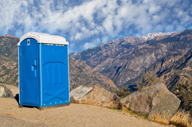 Best Portable restroom trailer rental  in Sundown, TX